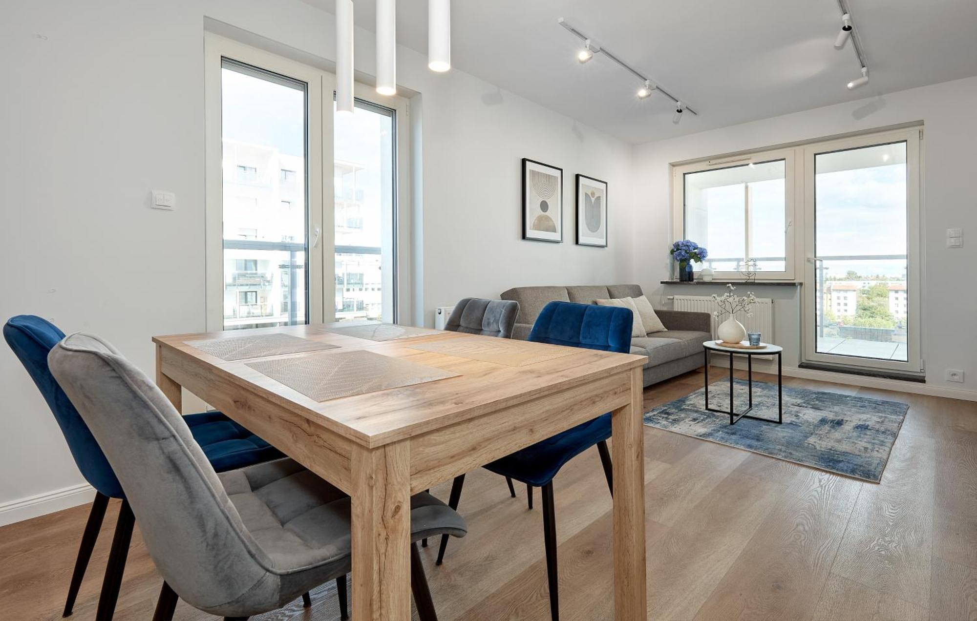 Lasek Marcelinski Comfy Apartment Познань Экстерьер фото