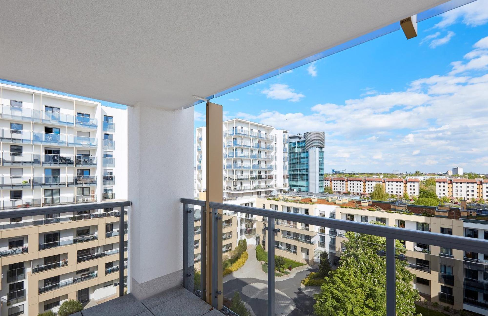 Lasek Marcelinski Comfy Apartment Познань Экстерьер фото
